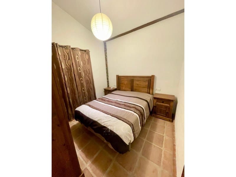 2 sypialnia Willa na sprzedaż w Velez-Malaga z basenem - 420 000 € (Ref: 9761892)