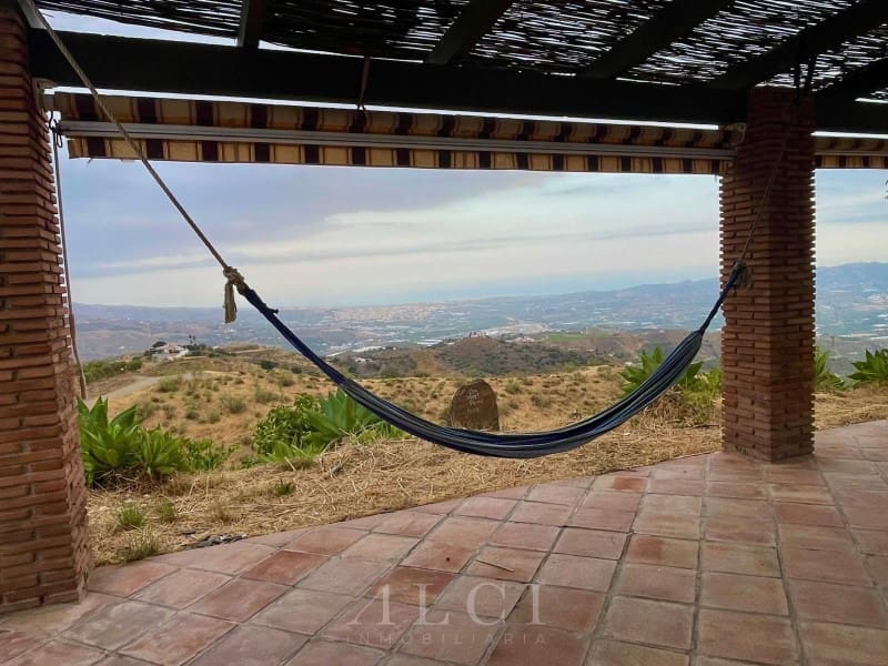 2 sypialnia Willa na sprzedaż w Velez-Malaga z basenem - 420 000 € (Ref: 9761892)