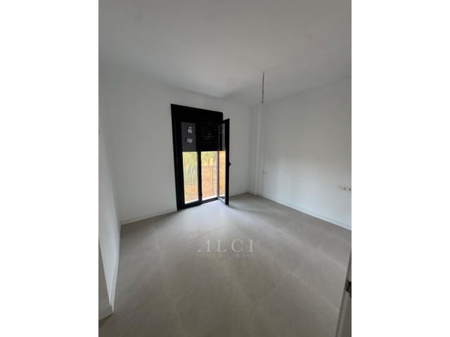 3 soverom Hus til salgs i Torre del Mar, Vélez-Málaga med garasje - € 440 000 (Ref: 9761894)