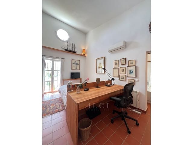 4 soverom Villa til salgs i Las Lomas, Estepona med svømmebasseng - € 850 000 (Ref: 9772930)