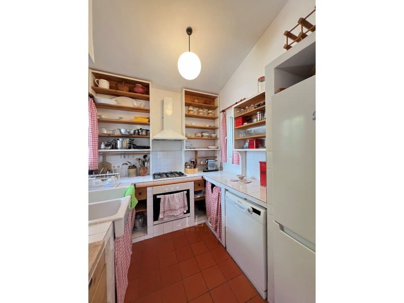 4 soverom Villa til salgs i New Golden Mile med svømmebasseng - € 850 000 (Ref: 9772930)