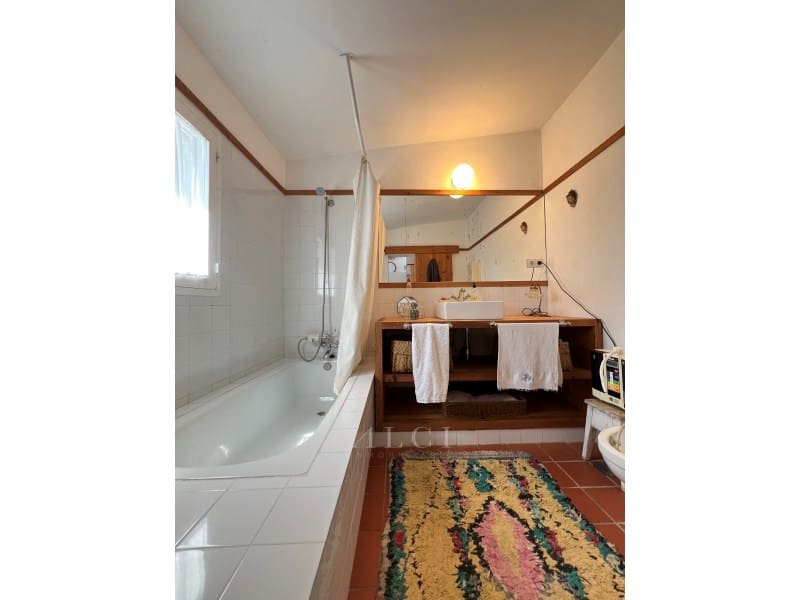 4 soverom Villa til salgs i New Golden Mile med svømmebasseng - € 850 000 (Ref: 9772930)