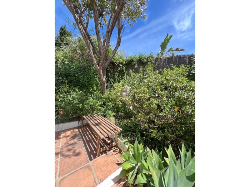 4 soverom Villa til salgs i New Golden Mile med svømmebasseng - € 850 000 (Ref: 9772930)