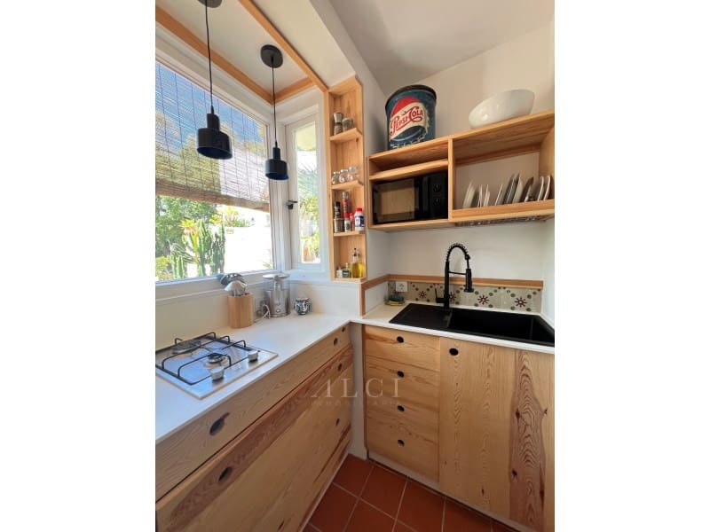 4 soverom Villa til salgs i New Golden Mile med svømmebasseng - € 850 000 (Ref: 9772930)