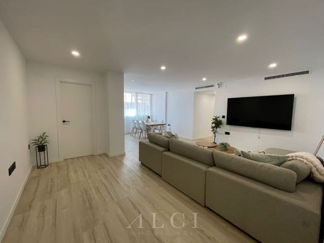 3 soverom Leilighet til salgs i La Cala del Moral, Rincón de la Victoria med garasje - € 374 000 (Ref: 9777998)