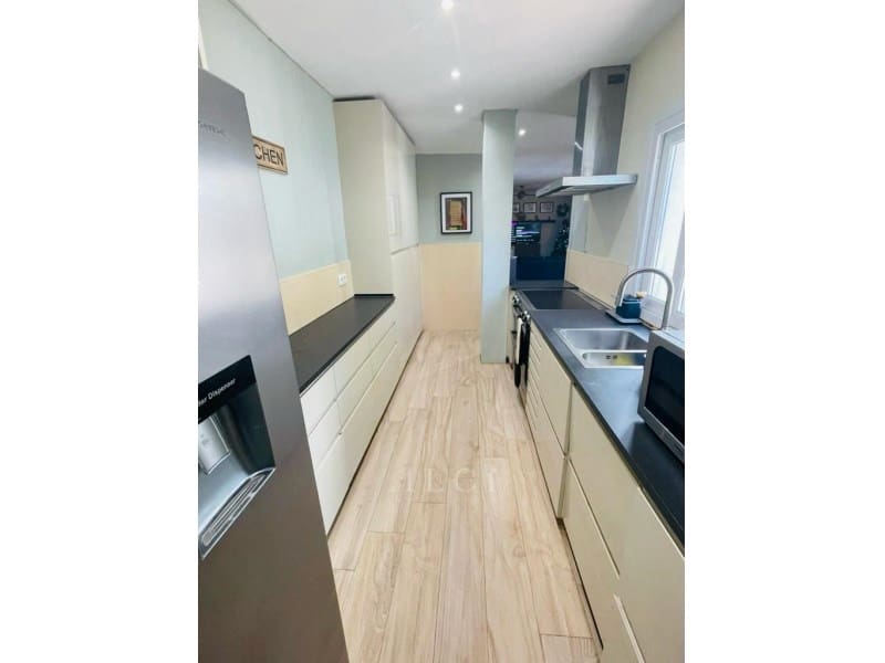 4 soveværelse Villa til salg i Benahavis med swimmingpool - € 875.000 (Ref: 9796998)