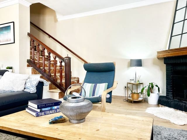 4 sypialnia Willa na sprzedaż w Benahavís pueblo, Benahavís z basenem - 875 000 € (Ref: 9796998)
