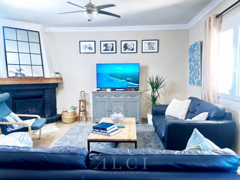 4 soveværelse Villa til salg i Benahavis med swimmingpool - € 875.000 (Ref: 9796998)