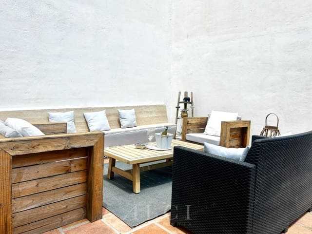 4 soveværelse Villa til salg i Benahavís pueblo, Benahavís med swimmingpool - € 875.000 (Ref: 9796998)