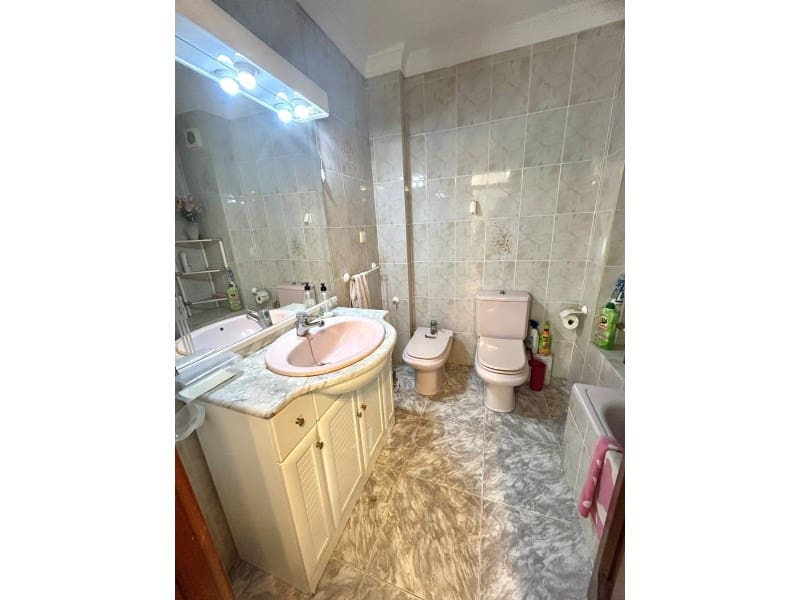 3 chambre Appartement à vendre à Torre del Mar avec piscine - 309 000 € (Ref: 9796999)