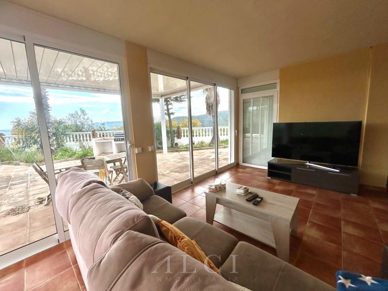 3 chambre Villa/Maison à vendre à Vinuela avec piscine garage - 420 000 € (Ref: 9804213)