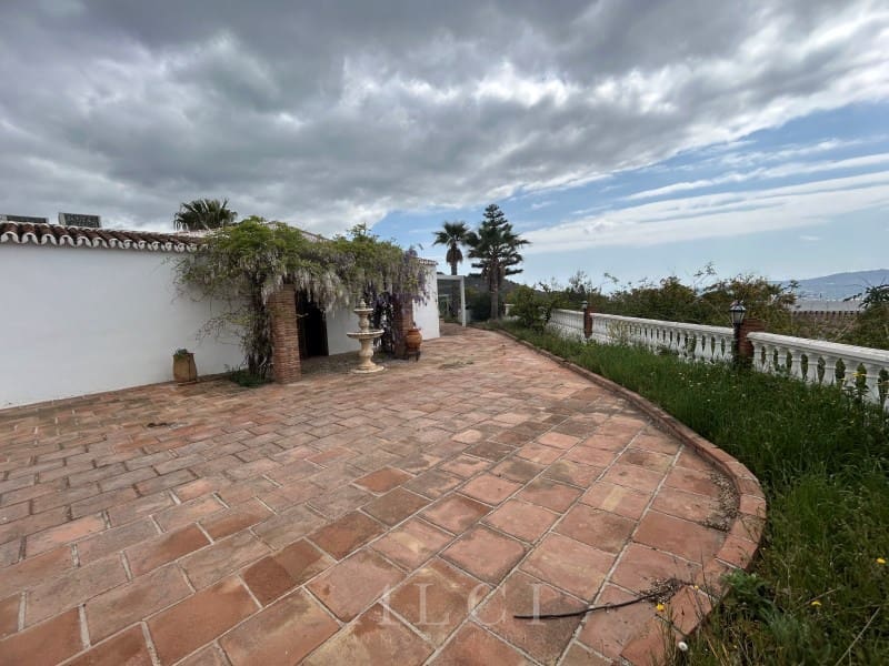 3 chambre Villa/Maison à vendre à Vinuela avec piscine garage - 420 000 € (Ref: 9804213)