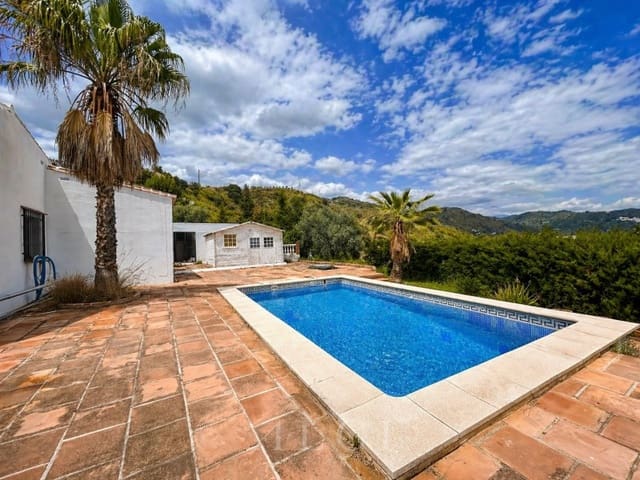 3 chambre Villa/Maison à vendre à Viñuela avec piscine garage - 420 000 € (Ref: 9804213)