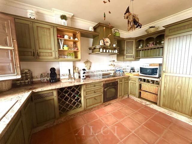 3 chambre Villa/Maison à vendre à Viñuela avec piscine garage - 420 000 € (Ref: 9804213)