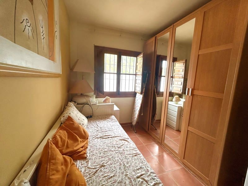 3 chambre Villa/Maison à vendre à Vinuela avec piscine garage - 420 000 € (Ref: 9804213)