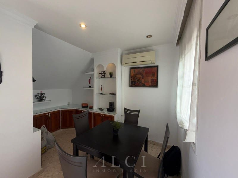 2 makuuhuone Kattohuoneisto myytävänä paikassa Velez-Malaga - 249 900 € (Ref: 9806386)