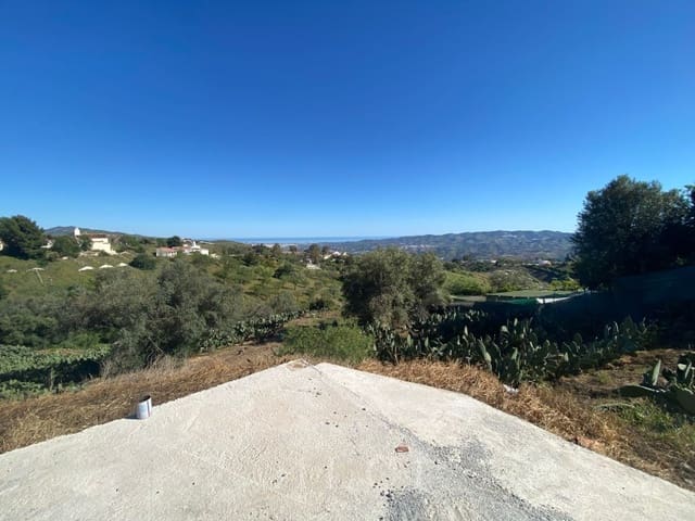 Grunde uden byggetilladelser til salg i Vélez-Málaga - € 135.000 (Ref: 9806387)
