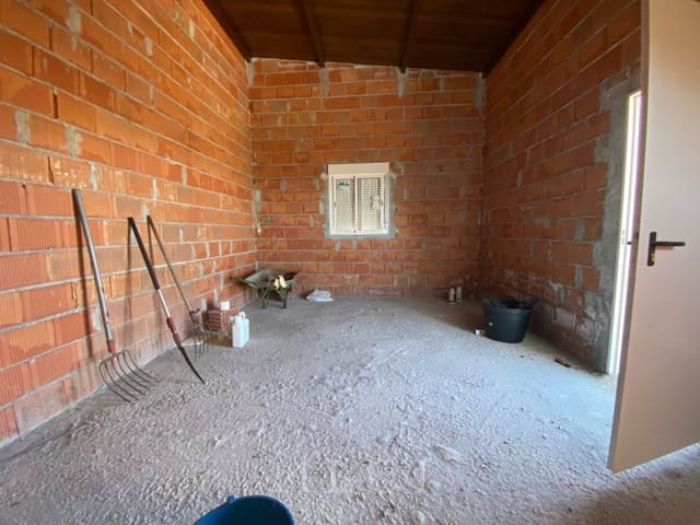 Grunde uden byggetilladelser til salg i Vélez-Málaga - € 135.000 (Ref: 9806387)