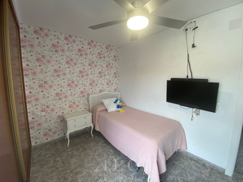 4 sypialnia Mieszkanie na sprzedaż w Velez-Malaga z basenem - 295 000 € (Ref: 9806388)