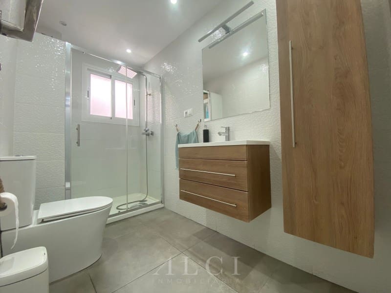 4 sypialnia Mieszkanie na sprzedaż w Velez-Malaga z basenem - 295 000 € (Ref: 9806388)