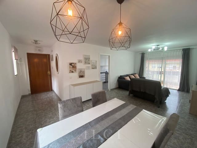 4 sypialnia Mieszkanie na sprzedaż w Vélez-Málaga z basenem - 295 000 € (Ref: 9806388)