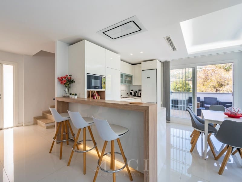 5 sypialnia Willa na sprzedaż w Torremuelle z basenem - 950 000 € (Ref: 9817980)