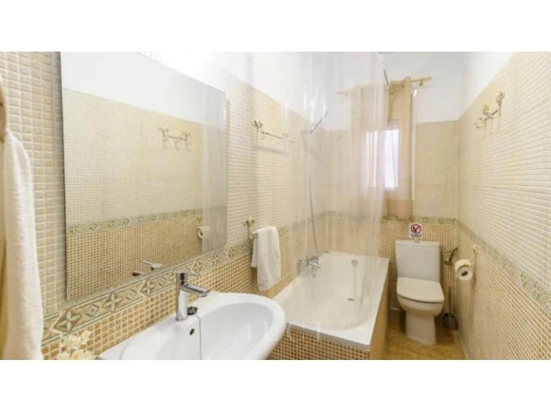 6 makuuhuone Huvila vuokrattavana paikassa Cutar mukana uima-altaan - 1 700 € (Ref: 9817982)