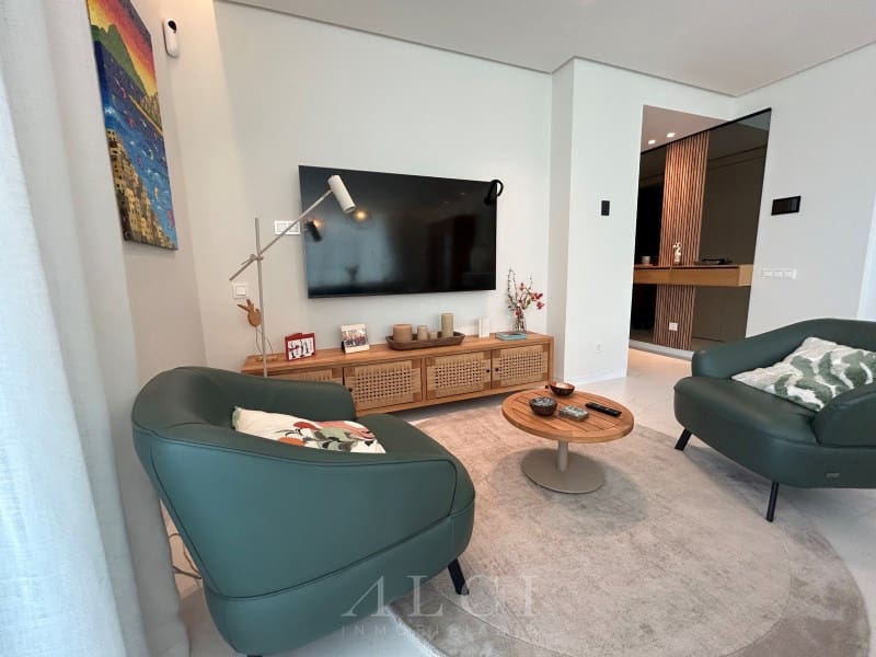 3 sypialnia Apartament na sprzedaż w Ojen z basenem - 1 250 000 € (Ref: 9831227)