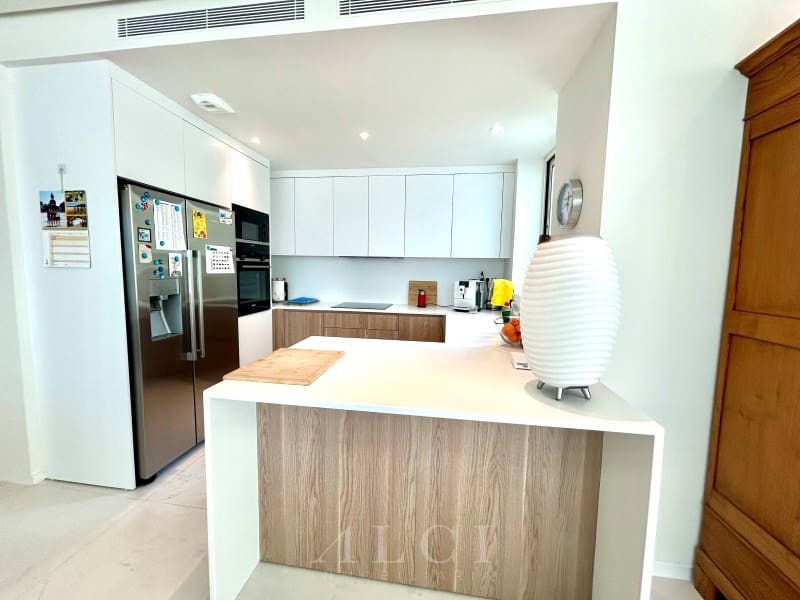 3 sypialnia Apartament na sprzedaż w Ojen z basenem - 1 250 000 € (Ref: 9831227)