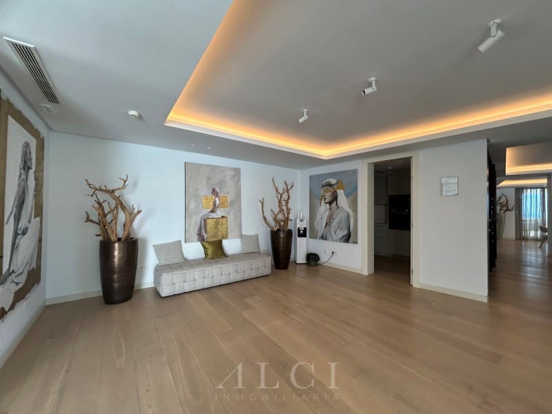 3 sypialnia Apartament na sprzedaż w Ojen z basenem - 1 250 000 € (Ref: 9831227)