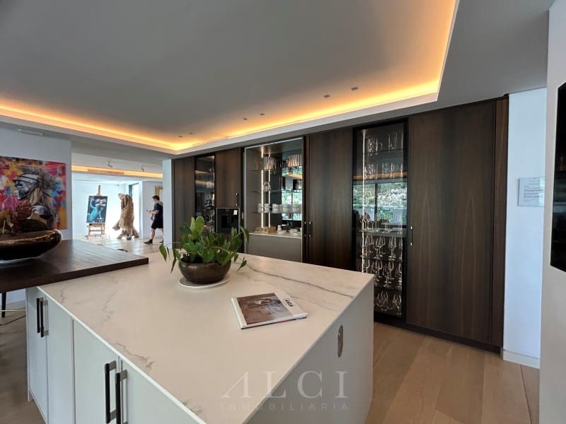 3 sypialnia Apartament na sprzedaż w Ojen z basenem - 1 250 000 € (Ref: 9831227)