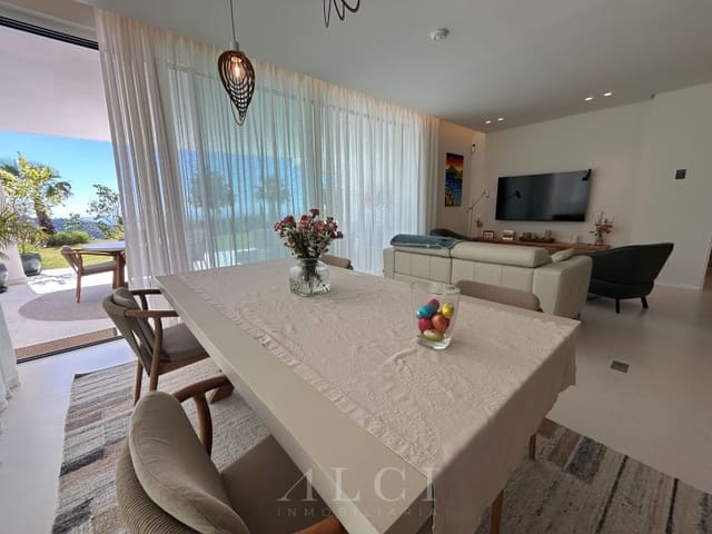 3 quarto Apartamento para venda em Ojen com piscina - 1 250 000 € (Ref: 9831227)