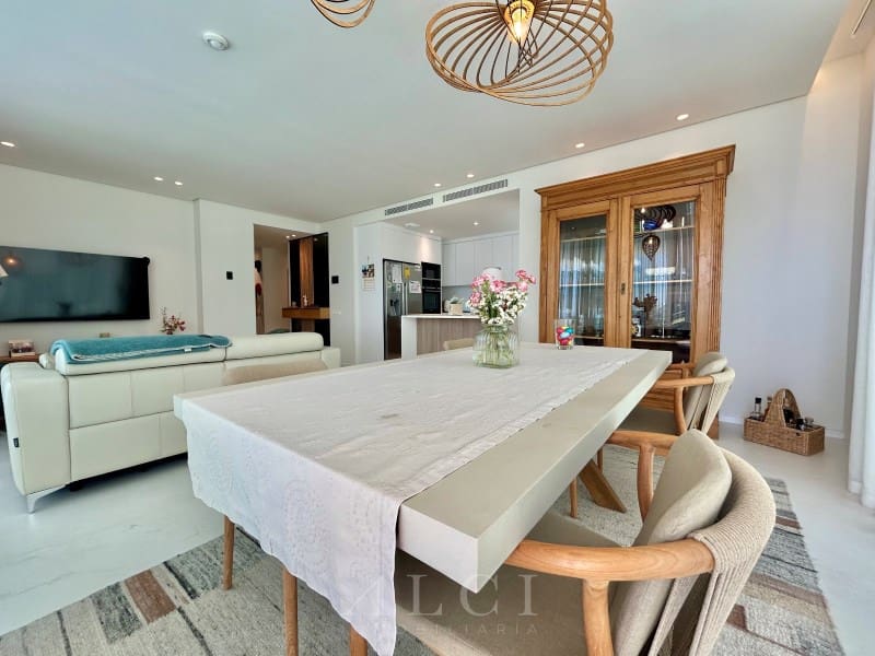 3 sypialnia Apartament na sprzedaż w Ojen z basenem - 1 250 000 € (Ref: 9831227)