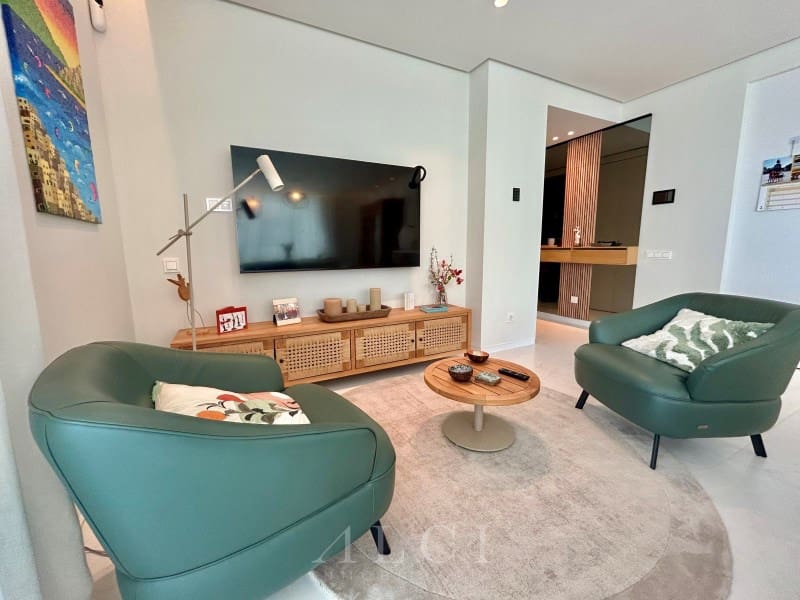 3 sypialnia Apartament na sprzedaż w Ojen z basenem - 1 250 000 € (Ref: 9831227)