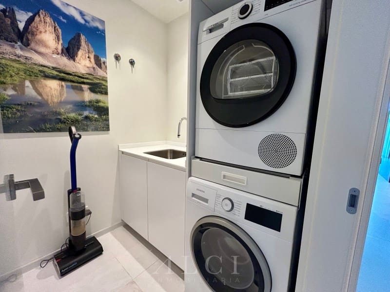 3 sypialnia Apartament na sprzedaż w Ojen z basenem - 1 250 000 € (Ref: 9831227)