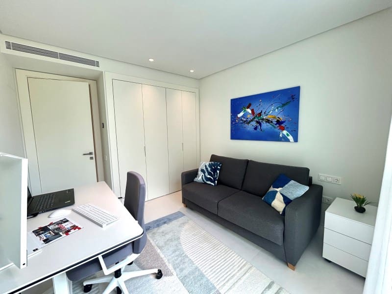 3 sypialnia Apartament na sprzedaż w Ojen z basenem - 1 250 000 € (Ref: 9831227)