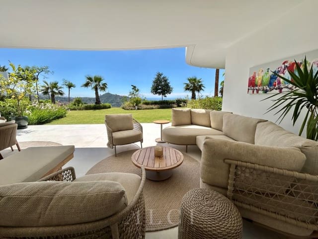 3 quarto Apartamento para venda em Ojen com piscina - 1 250 000 € (Ref: 9831227)