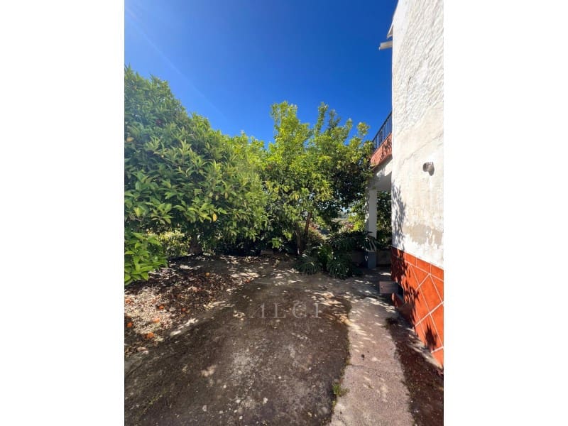 Casa de 2 habitaciones en Viñuela en venta - 149.000 € (Ref: 9833748)