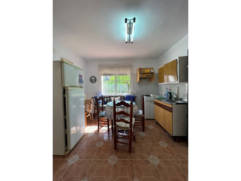Casa de 2 habitaciones en Viñuela en venta - 149.000 € (Ref: 9833748)