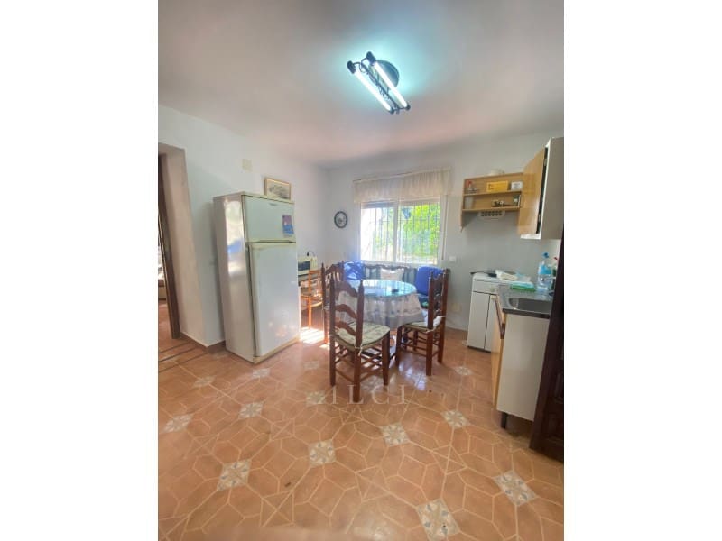 Casa de 2 habitaciones en Viñuela en venta - 149.000 € (Ref: 9833748)