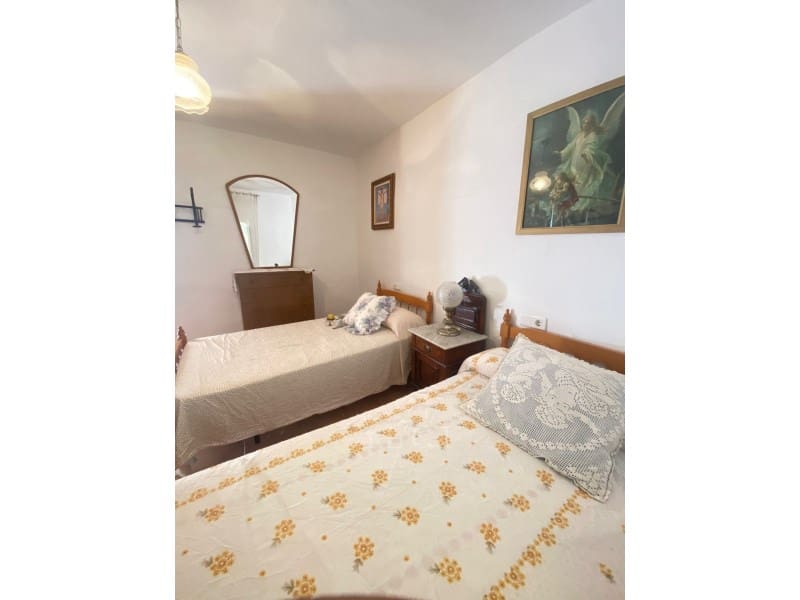 Casa de 2 habitaciones en Viñuela en venta - 149.000 € (Ref: 9833748)