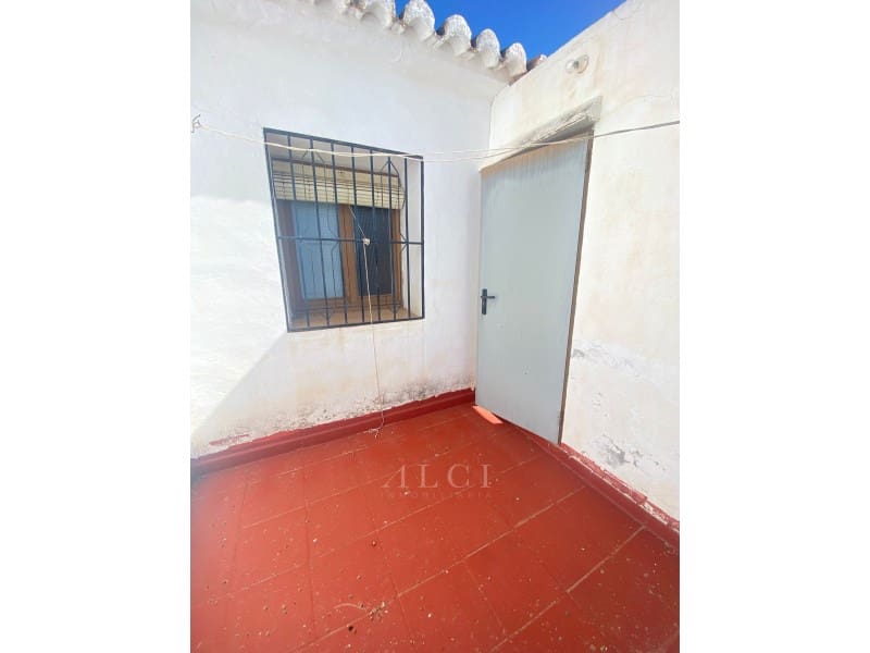 Casa de 2 habitaciones en Viñuela en venta - 149.000 € (Ref: 9833748)