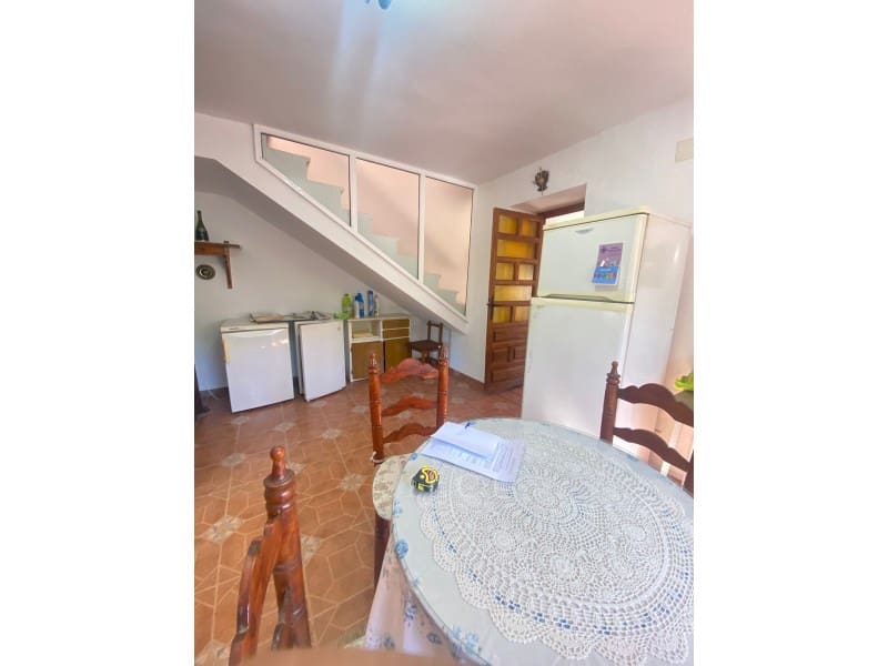 Casa de 2 habitaciones en Viñuela en venta - 149.000 € (Ref: 9833748)