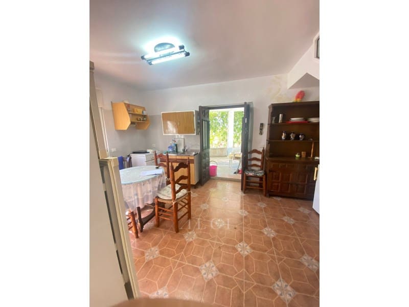 Casa de 2 habitaciones en Viñuela en venta - 149.000 € (Ref: 9833748)