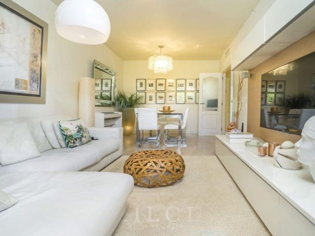 3 camera da letto Appartamento in vendita in Valdeolletas - Las Cancelas - Xarblanca, Marbella con piscina - 895.000 € (Rif: 9833750)