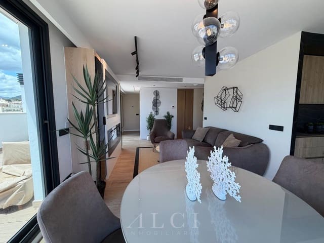 2 Zimmer Penthouse zu verkaufen in Playa Bajadilla - Puertos, Marbella - 1.950.000 € (Ref: 9851515)