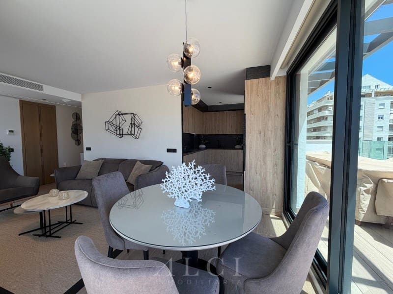 2 Zimmer Penthouse zu verkaufen in Marbella - 1.950.000 € (Ref: 9851515)
