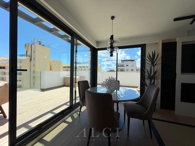 2 Zimmer Penthouse zu verkaufen in Playa Bajadilla - Puertos, Marbella - 1.950.000 € (Ref: 9851515)