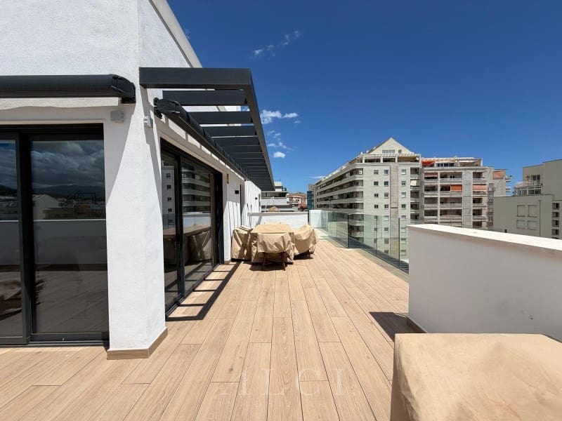 2 Zimmer Penthouse zu verkaufen in Marbella - 1.950.000 € (Ref: 9851515)