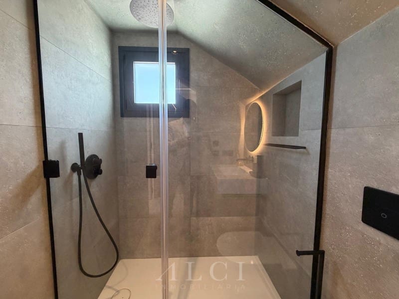 2 Zimmer Penthouse zu verkaufen in Marbella - 1.950.000 € (Ref: 9851515)
